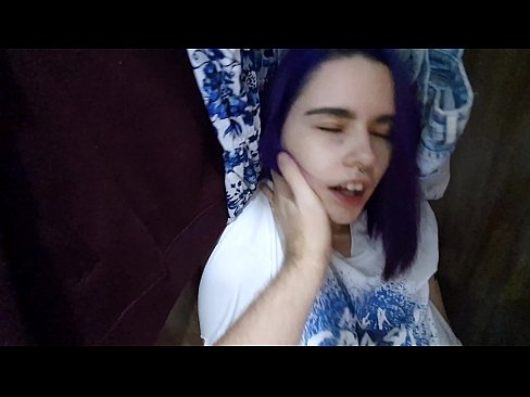 ❤️ 在壁櫥裡找到我姐姐並幫她射精 ️ 色情vk 在 zh-tw.mathem-1-class.ru